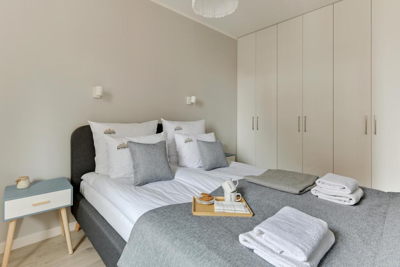 Aura 40 City Center & Free Parking By Downtown Apartments Гданск Екстериор снимка