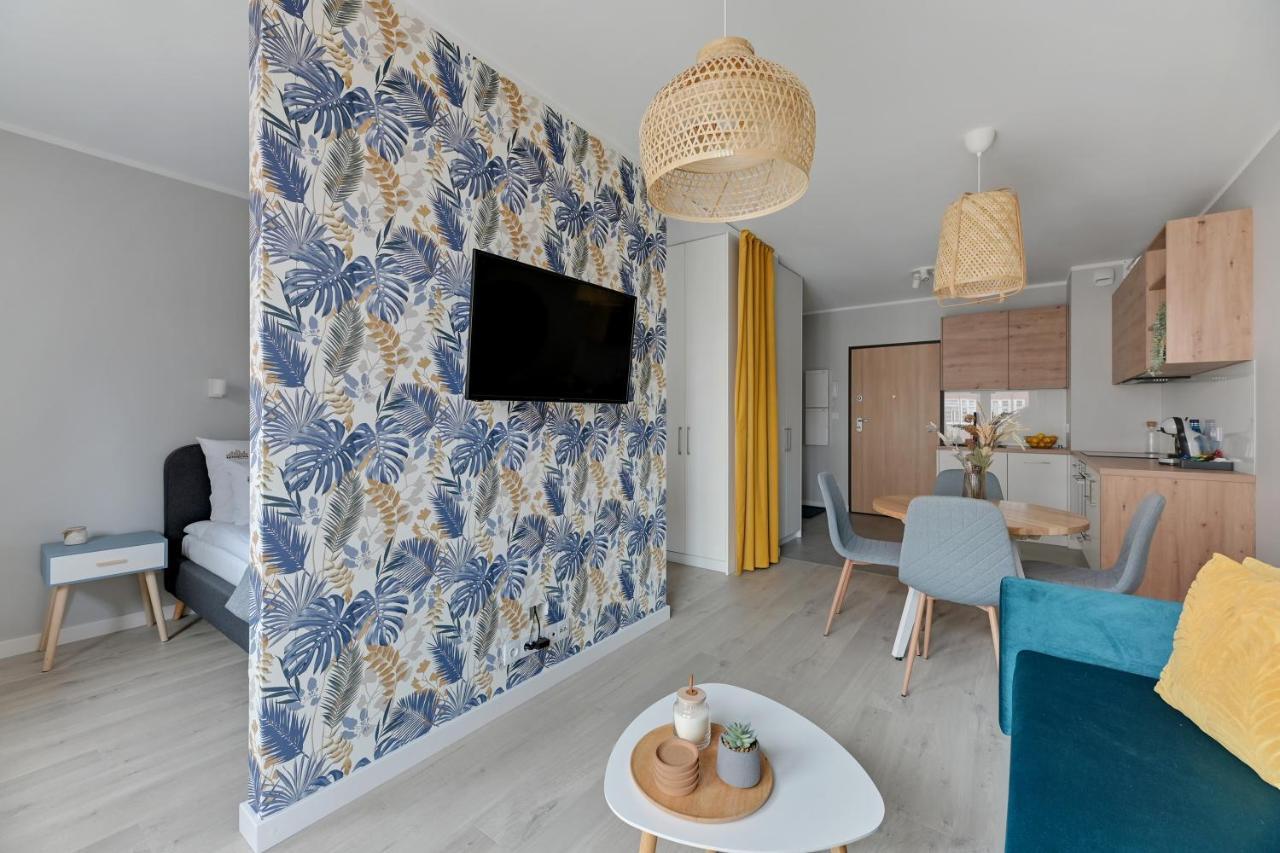 Aura 40 City Center & Free Parking By Downtown Apartments Гданск Екстериор снимка