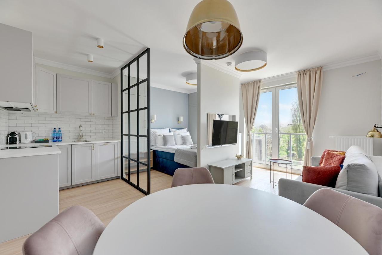 Aura 40 City Center & Free Parking By Downtown Apartments Гданск Екстериор снимка